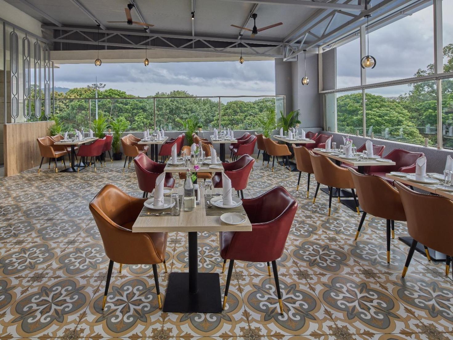 Grand Continent Mysore A Sarovar Portico Affiliate Hotel Eksteriør bilde