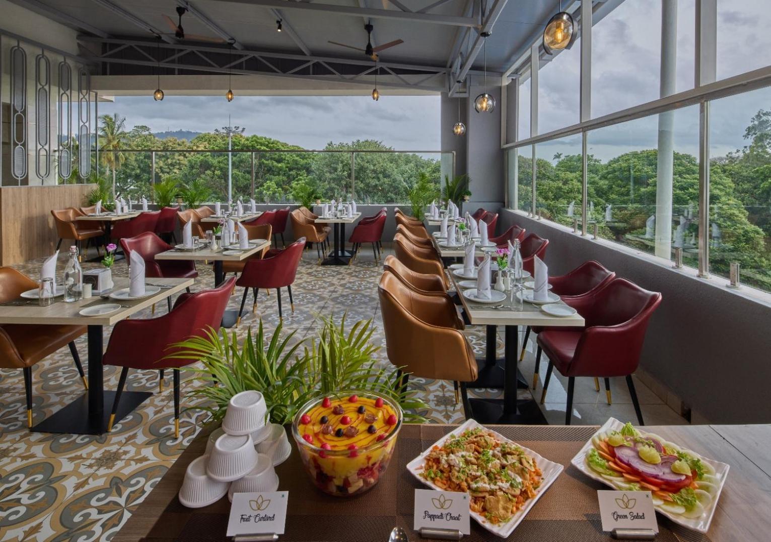 Grand Continent Mysore A Sarovar Portico Affiliate Hotel Eksteriør bilde